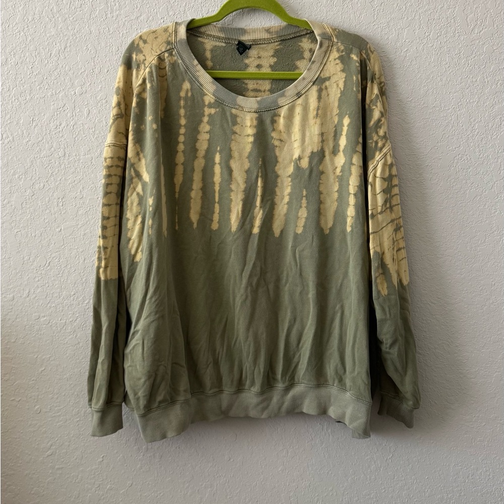 Army Green and Beige Tie-Dye Crewneck